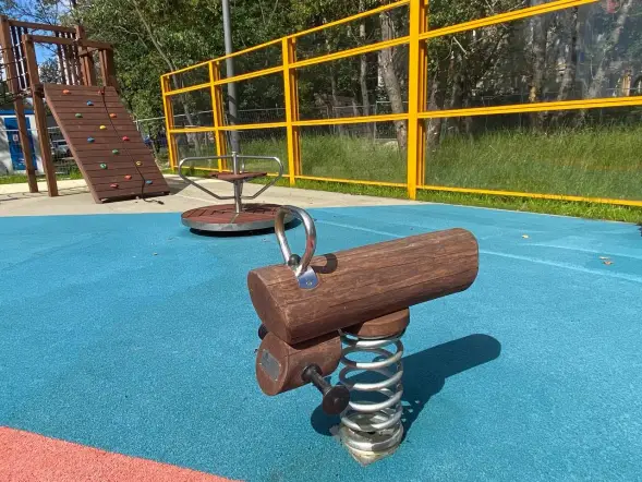 Качалка на пружине HARDWOOD «Гарленд»