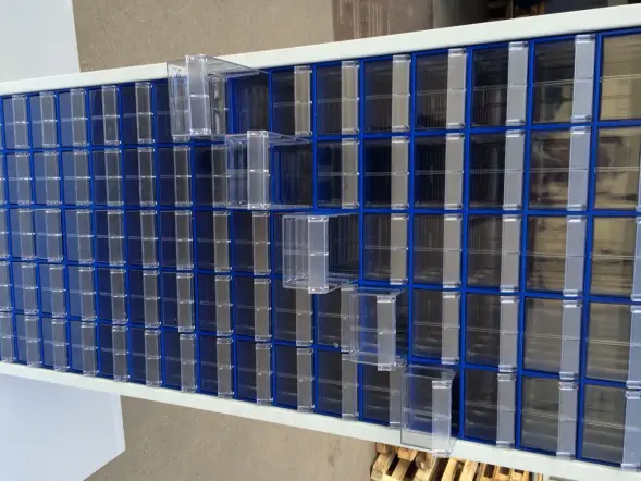 Шкаф металлический Стелла-техник С-2-90М на 90 коробов