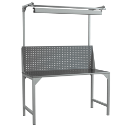 Верстак 1500 с перфорированным экраном с консолями и светильником [18350]