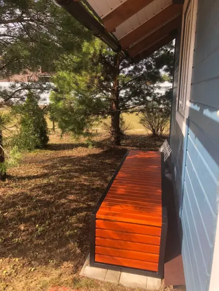 Скамейка стальная «Вижен» без спинки 2,1 м