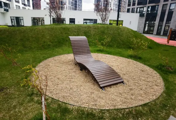 Парковый лежак 3