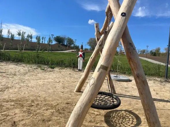 Качели HARDWOOD «Новороссийск»